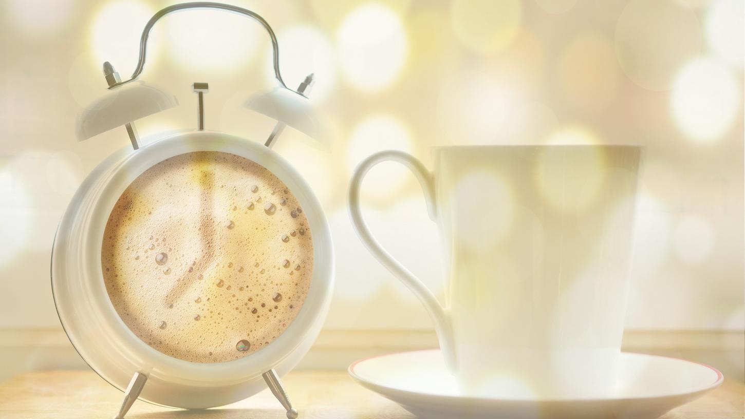 Kaffee direkt nach dem Aufstehen kann den Stoffwechsel überfordern.