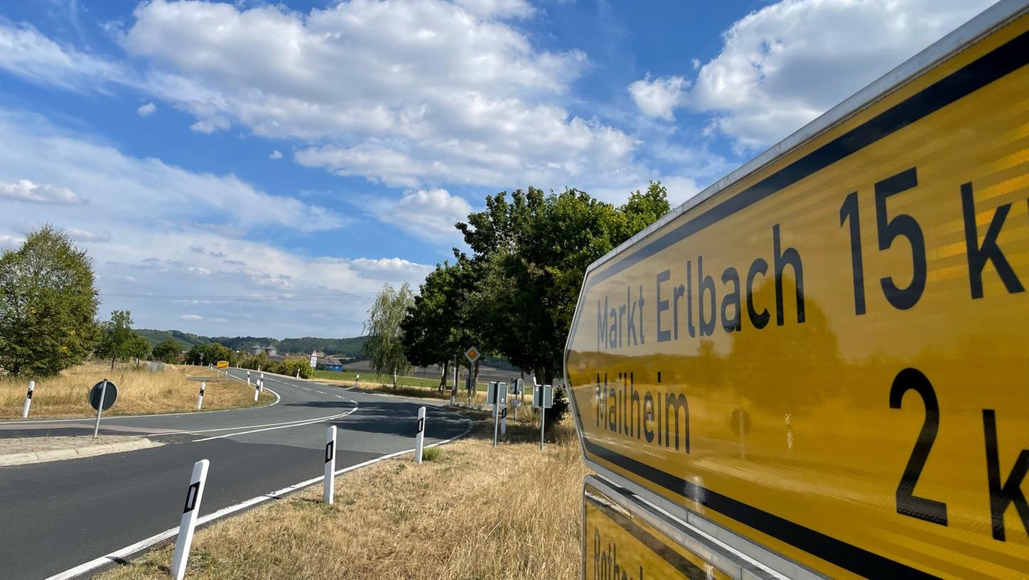 Die Strecke von Lenkersheim nach Mailheim, in Richtung Markt Erlbach und Nürnberg bleibt wochenlang gesperrt.