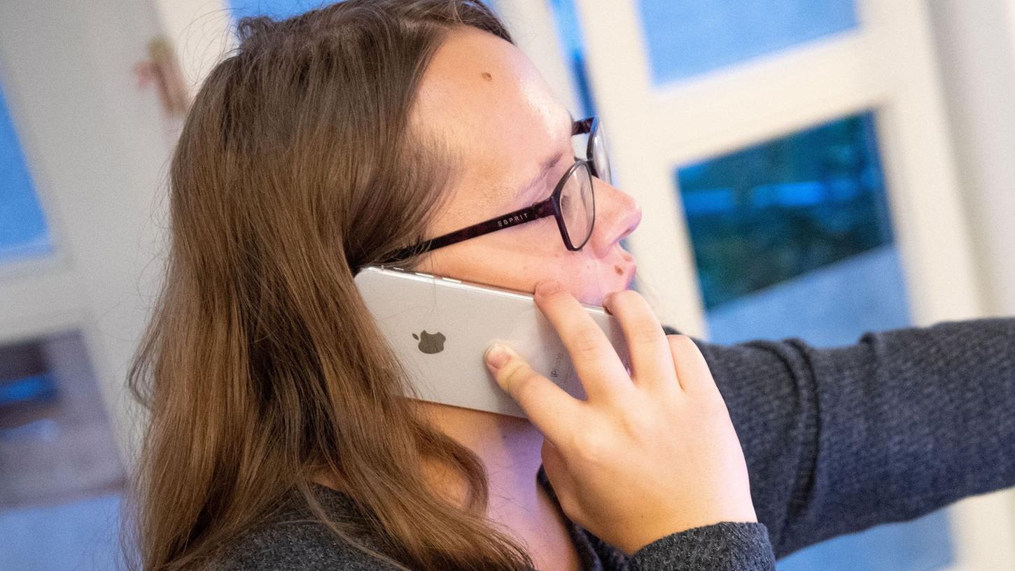 Bei den Mobilfunk-Preisen liegt Deutschland im internationalen Vergleich im Mittelfeld. Bei den Mobilfunk-Preisen liegt Deutschland im internationalen Vergleich im Mittelfeld.