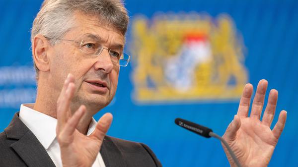 Pressekonferenz zum Schuljahr 2022/23