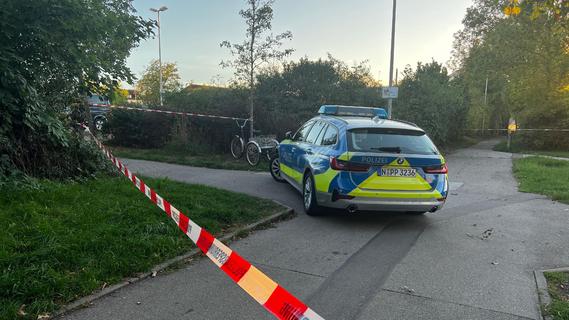 Ansbach: Mann mit Messer greift Passanten an und wird von Polizei erschossen