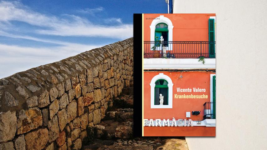 Wenn Spanien schon Gastland der Frankfurter Buchmesse ist, hat auch das kleine Ibiza seinen großen Auftritt, und zwar mit dem einzigartigen Autor Vicente Valero. In seinem neuen, wie immer sehr schlanken Buch "Krankenbesuche" zeigt er die Insel von ihrer kältesten, winterlich feuchten Seite und fächert dazu launig Kindheitserinnerungen auf, in denen alte sieche Nachbarinnen und kettenrauchende Hausärzte mit ihrem Köfferchen das liebenswerte Personal bilden. Nicht nur das Alter, auch der Tourismus ist freilich eine Krankheit, wie Valero weiß... sehr amüsant! (Berenberg, 22 Euro) Wolf Ebersberger
