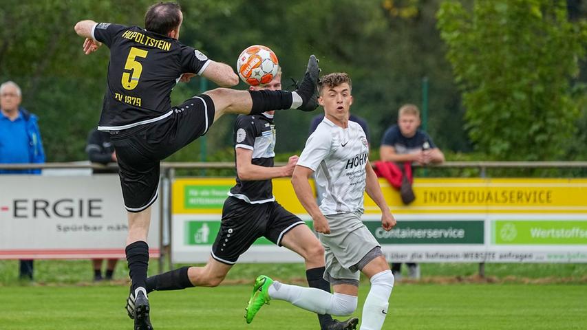 Foto: Salvatore Giurdanella   Fußball Bezirksliga Wendelstein gegen Hilpoltstein   