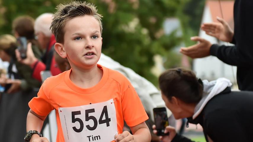 Viele Kinder und schnelle Läufer beim Herzorun