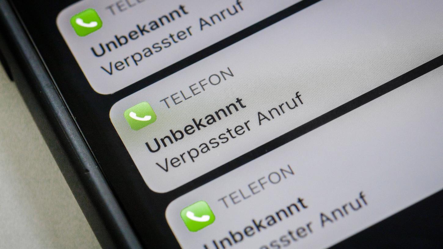 Wiederholte Spam-Anrufe können für viel Ärger sorgen, da sie ständig gewechselt werden. (Symbolbild) Wiederholte Spam-Anrufe können für viel Ärger sorgen, da sie ständig gewechselt werden. (Symbolbild)