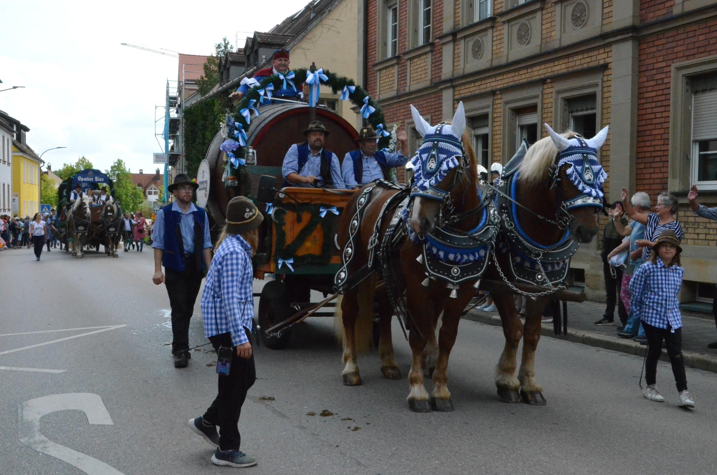 Die beiden Pferdekutschen der Stadtbrauerei Spalt