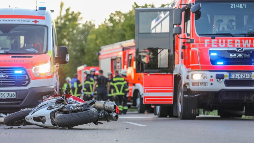 Motorradfahrer stirbt nach schweren Unfall bei Cadolzburg