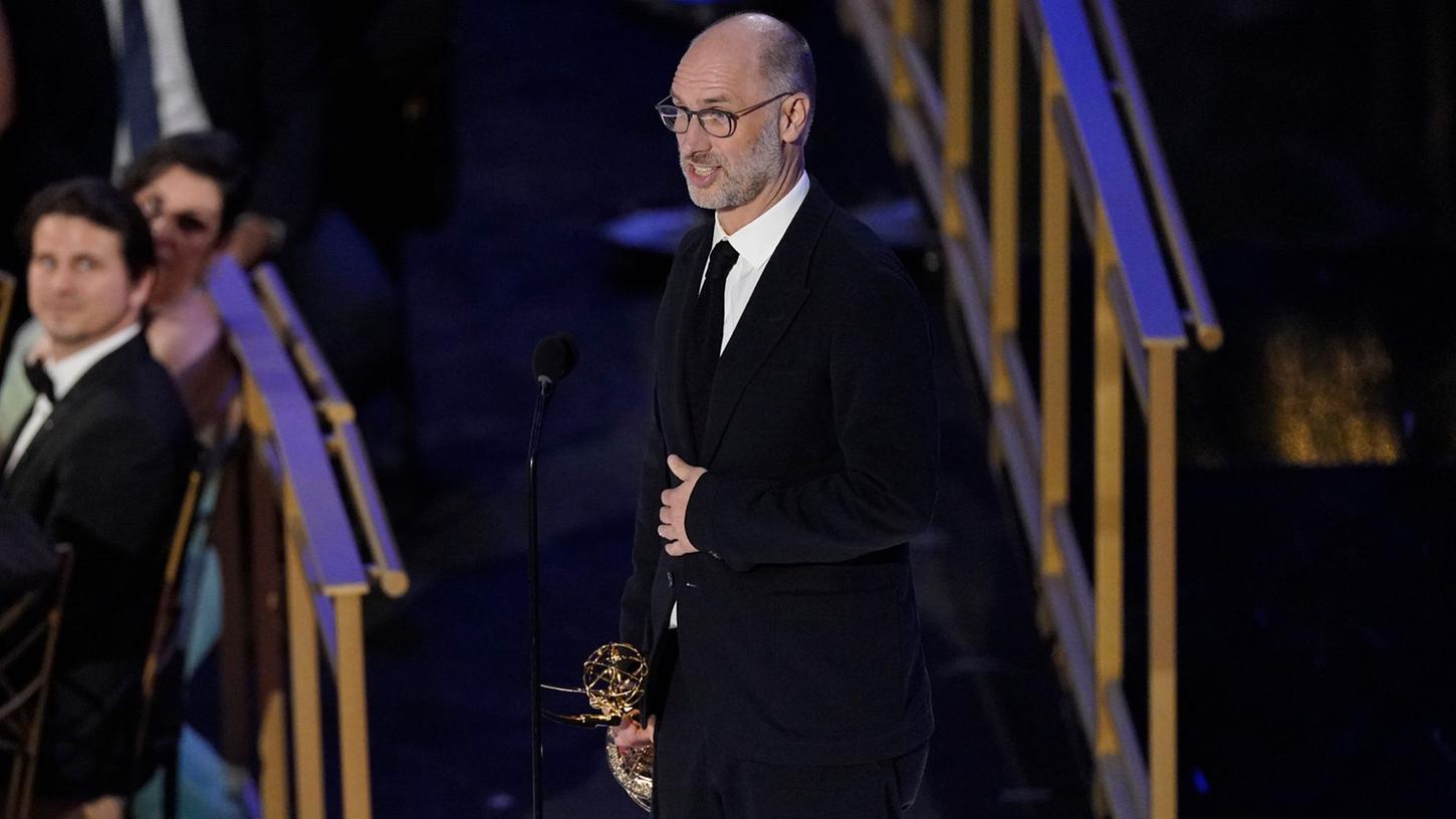 "Succession"-Autor Jesse Armstrong bei den Emmy Awards in Los Angeles. "Succession"-Autor Jesse Armstrong bei den Emmy Awards in Los Angeles.