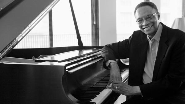 Der US-amerikanische Jazzpianist Ramsey Lewis, der durch Hits wie "The In Crowd" oder "Hang on Sloopy" bekannt wurde, ist im Alter von 87 Jahren gestorben.