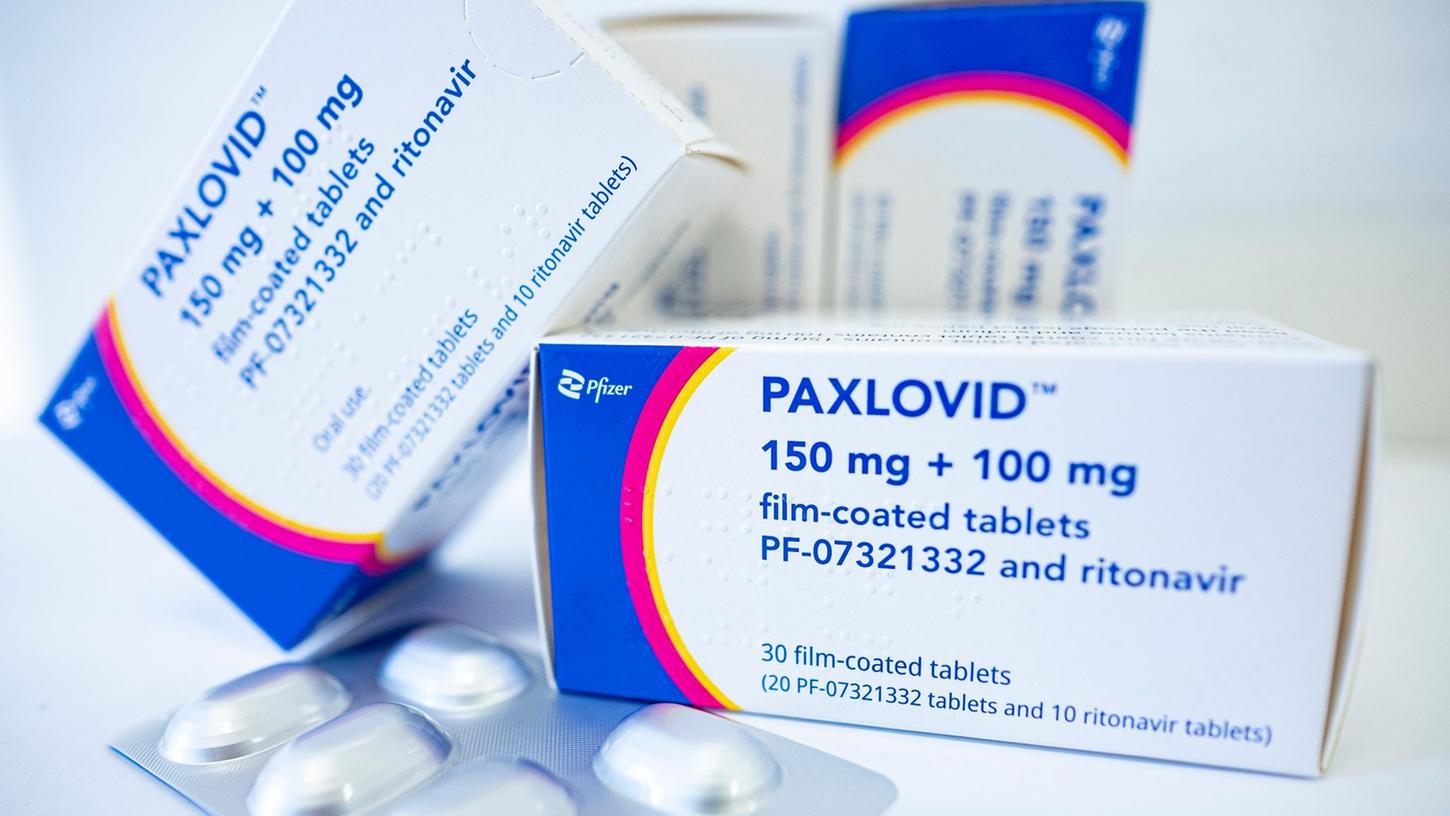 Seit kurzem ist es Arztpraxen, Krankenhäusern und vollstationären Pflegeeinrichtungen erlaubt, mehrere Packungen Paxlovid über ihre regelmäßige Bezugsapotheke zu beziehen und vorzuhalten. Seit kurzem ist es Arztpraxen, Krankenhäusern und vollstationären Pflegeeinrichtungen erlaubt, mehrere Packungen Paxlovid über ihre regelmäßige Bezugsapotheke zu beziehen und vorzuhalten.