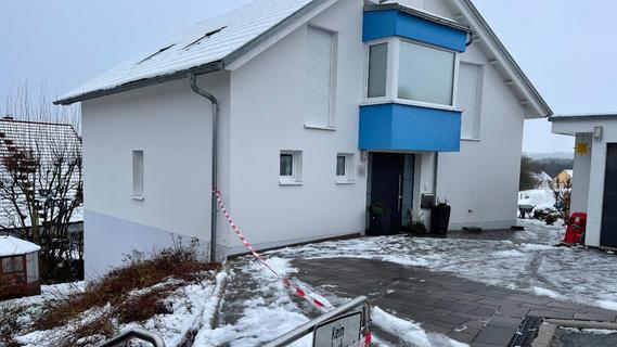 Doppelmord an Ärzte-Ehepaar in Franken: Details zu Prozess gegen Tochter und Freund sind bekannt