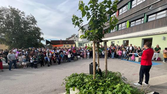 "Willkommen in der Schule": Über 100 Erstklässler an der Treuchtlinger Grundschule