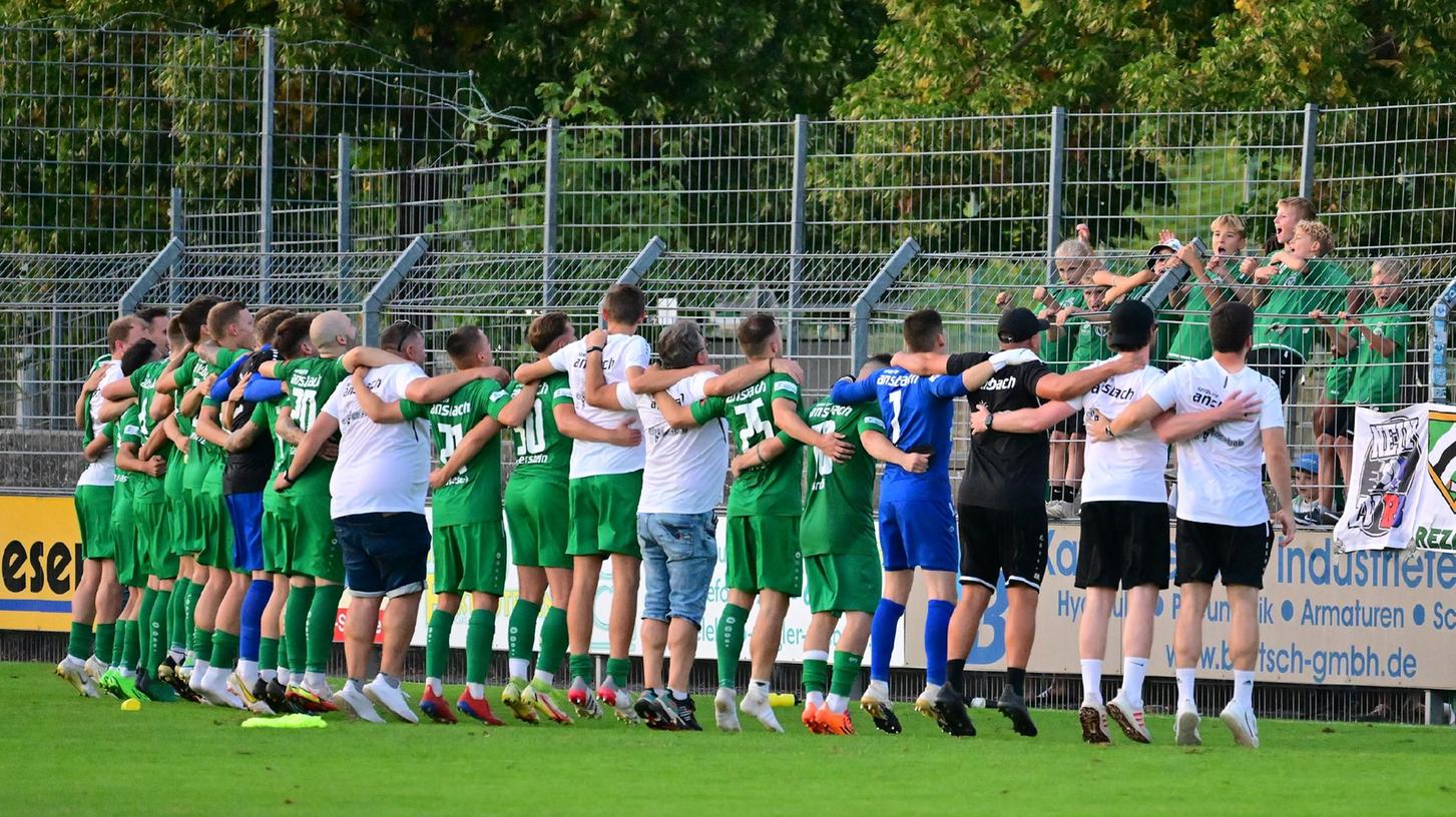 Als Einheit den Klassenerhalt in der Regionalliga schaffen - dieses Ziel haben sie sich bei der SpVgg Ansbach gesetzt.
Als Einheit den Klassenerhalt in der Regionalliga schaffen - dieses Ziel haben sie sich bei der SpVgg Ansbach gesetzt.