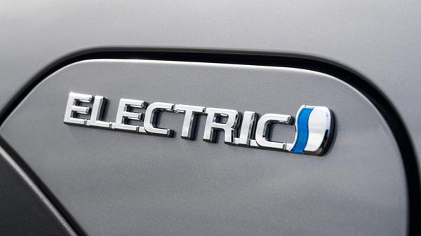 Schriftzug Elektroauto