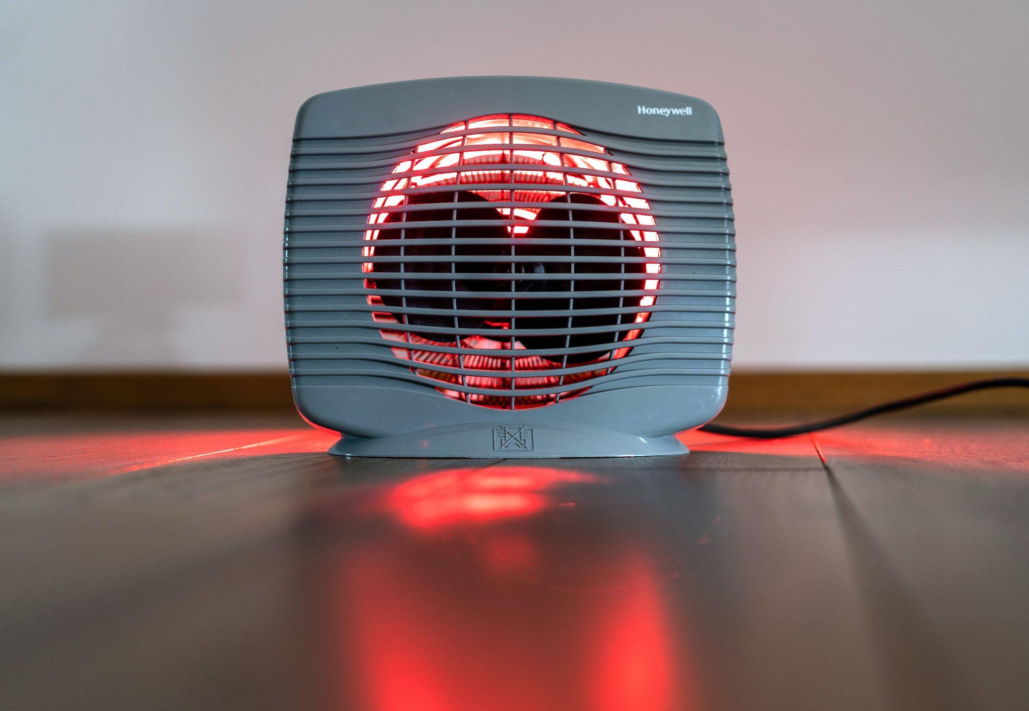 Was Ist Besser ölradiator Oder Heizlüfter Wohnung mit Heizlüfter heizen: Wie teuer ist der Betrieb?