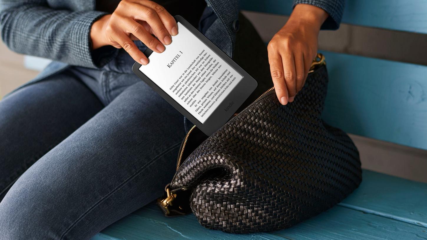 Scharfe Schrift, kompaktere Abmessungen: Der neue Amazon Kindle ist ab 100 Euro zu haben. Scharfe Schrift, kompaktere Abmessungen: Der neue Amazon Kindle ist ab 100 Euro zu haben.