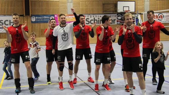 Auftakt und Finale im Käfig: Die Volleyballer des TV Bad Windsheim im Abenteuer Regionalliga