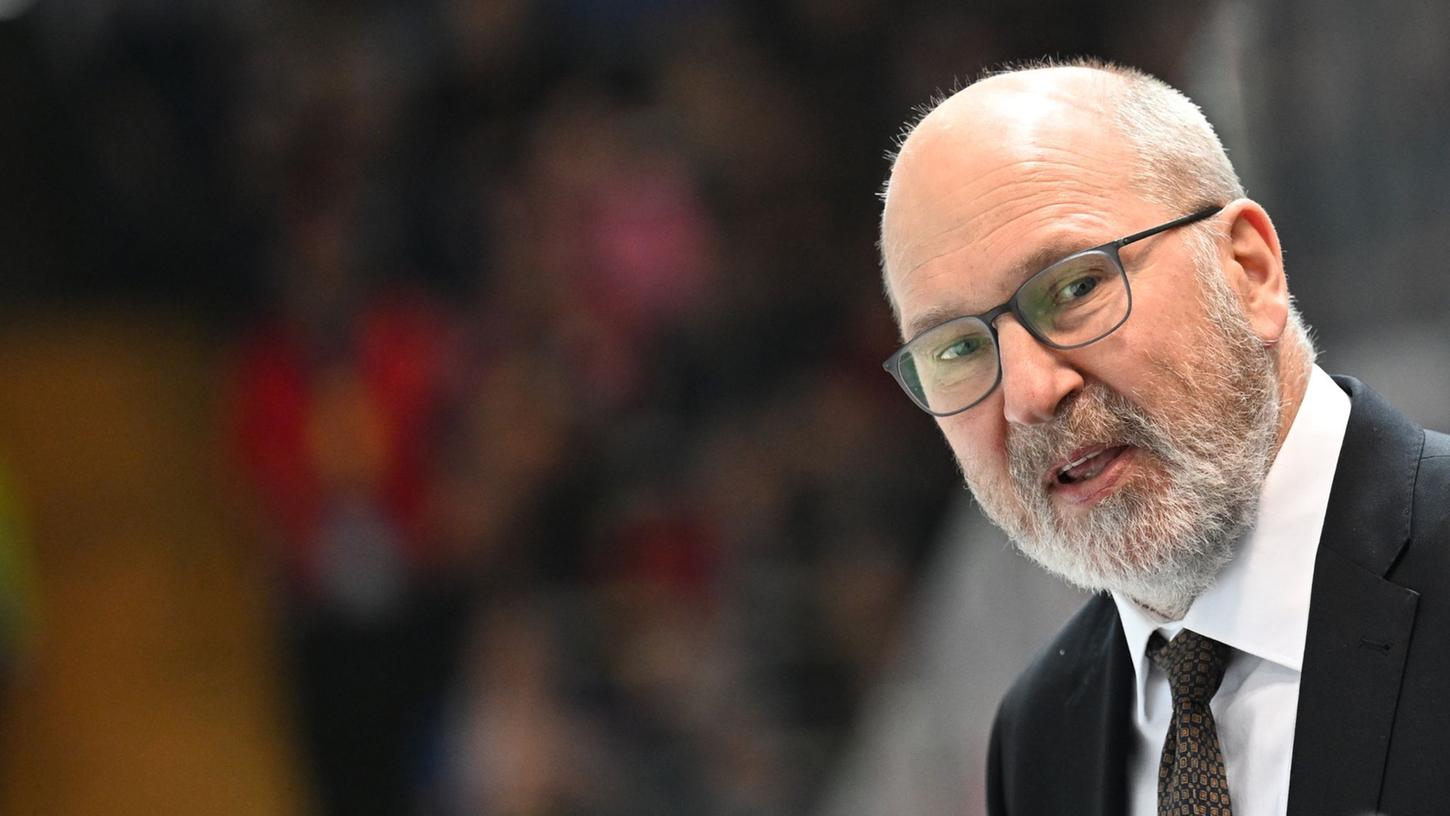 Hat mit dem 1000. Spiel in der Deutschen Eishockey Liga einen Meilenstein erreicht: Coach Don Jackson. Hat mit dem 1000. Spiel in der Deutschen Eishockey Liga einen Meilenstein erreicht: Coach Don Jackson.