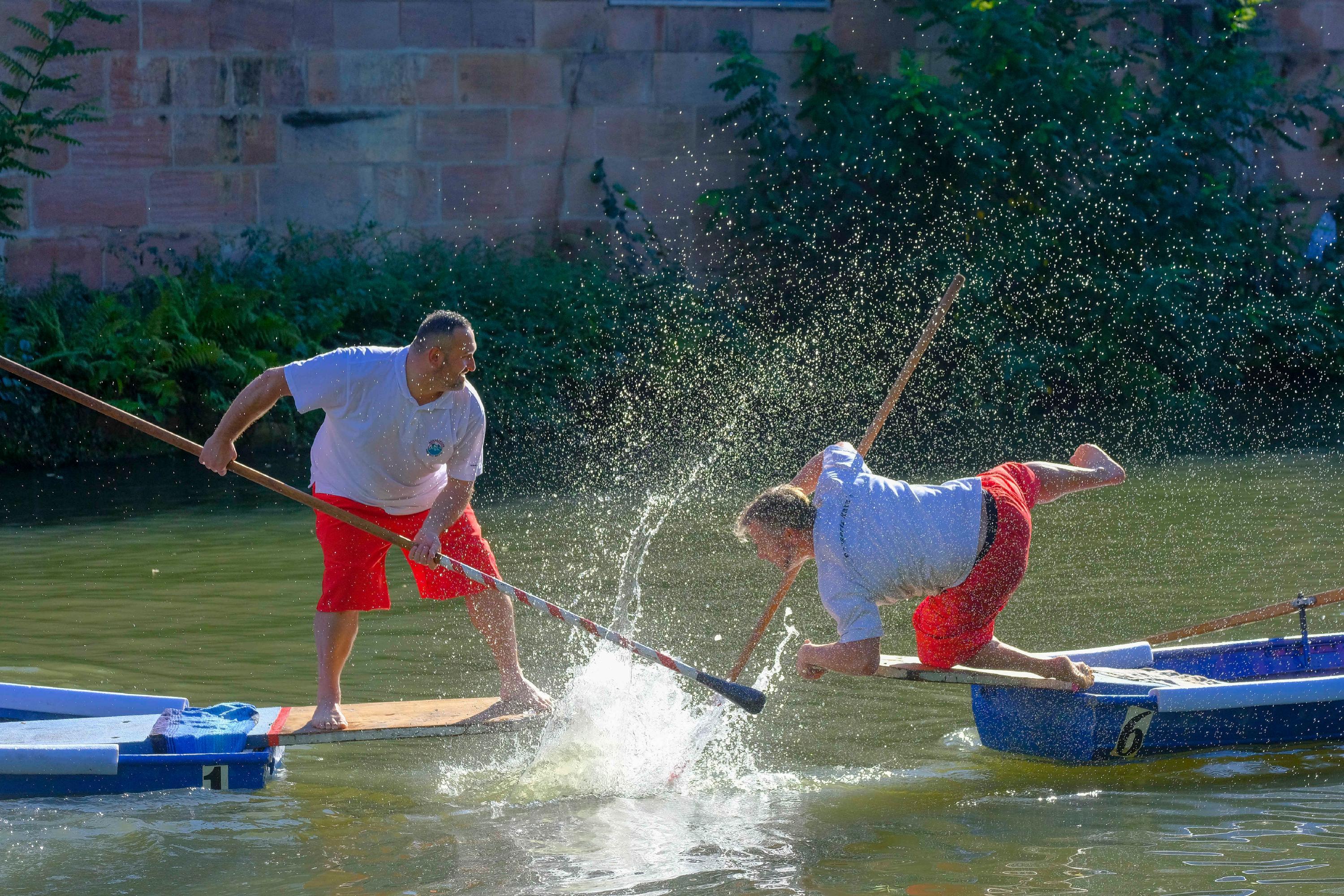 Manche Kämpfe dauern nur zehn Sekunden, andere ziehen sich über mehrere Minuten hin.