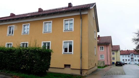 89 neue Wohnungen in Parsberg: Tiny-Häuser auf dem Parkdeck runden Wohnblocks ab