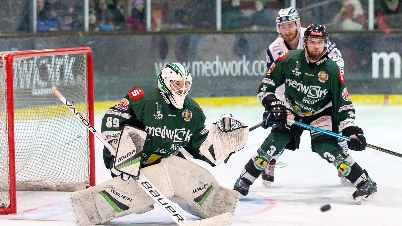 Jonglieren für die Koordniation: Philipp Schnierstein kehrt in dieser Saison für die Alligators zurück aufs Eis.
Jonglieren für die Koordniation: Philipp Schnierstein kehrt in dieser Saison für die Alligators zurück aufs Eis.