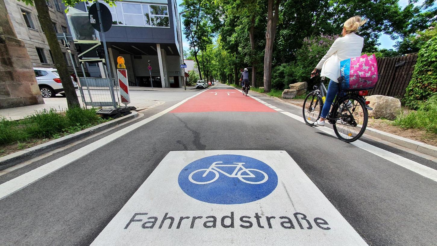 Die Fahrradstraße in der Dambacher Straße ist die erste ihrer Art. Und bislang auch Fürths einzige.  
