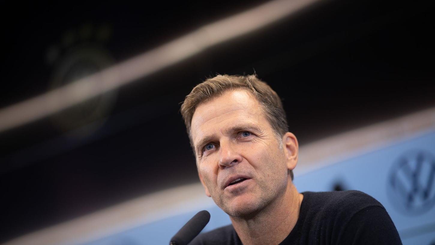 Misst den letzten Tagen der WM-Vorbereitung im November in Oman eine große Bedeutung bei: Oliver Bierhoff Misst den letzten Tagen der WM-Vorbereitung im November in Oman eine große Bedeutung bei: Oliver Bierhoff