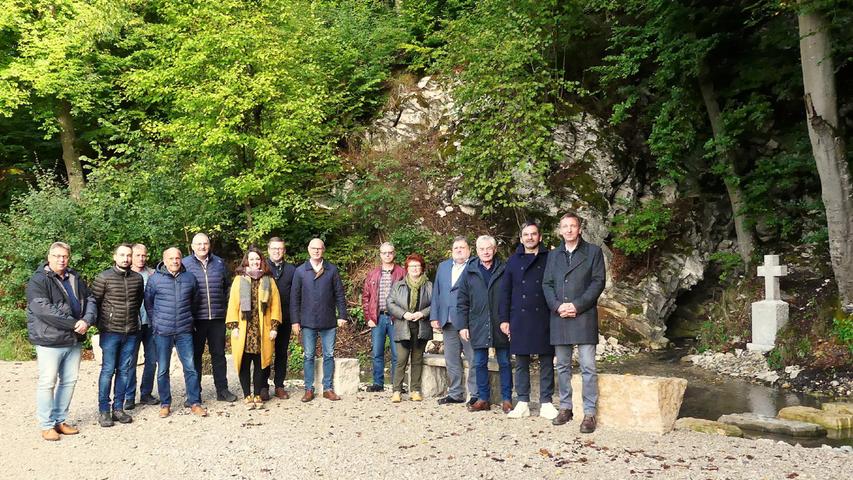 Von der Premerzhofener Quelle zum Berger Brotzeitweg: Rundtour zu kleinen, feinen Ideen Von der Premerzhofener Quelle zum Berger Brotzeitweg: Rundtour zu kleinen, feinen Ideen
