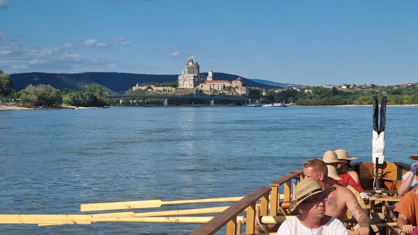 Seine große Fahrt auf der Donau führte die in Gunzenhausen am Altmühlsee gebaute Danuvina Alacris auch durch Ungarn.