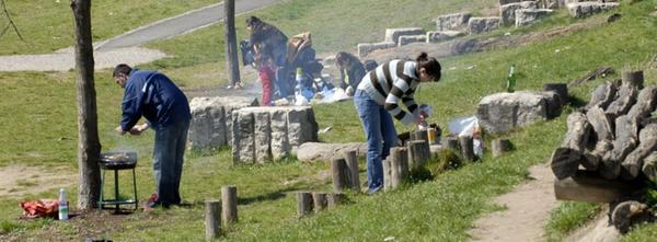 ... auch wenn die besten Plätze mit Sitzmöglichkeiten schnell vergeben sind.
