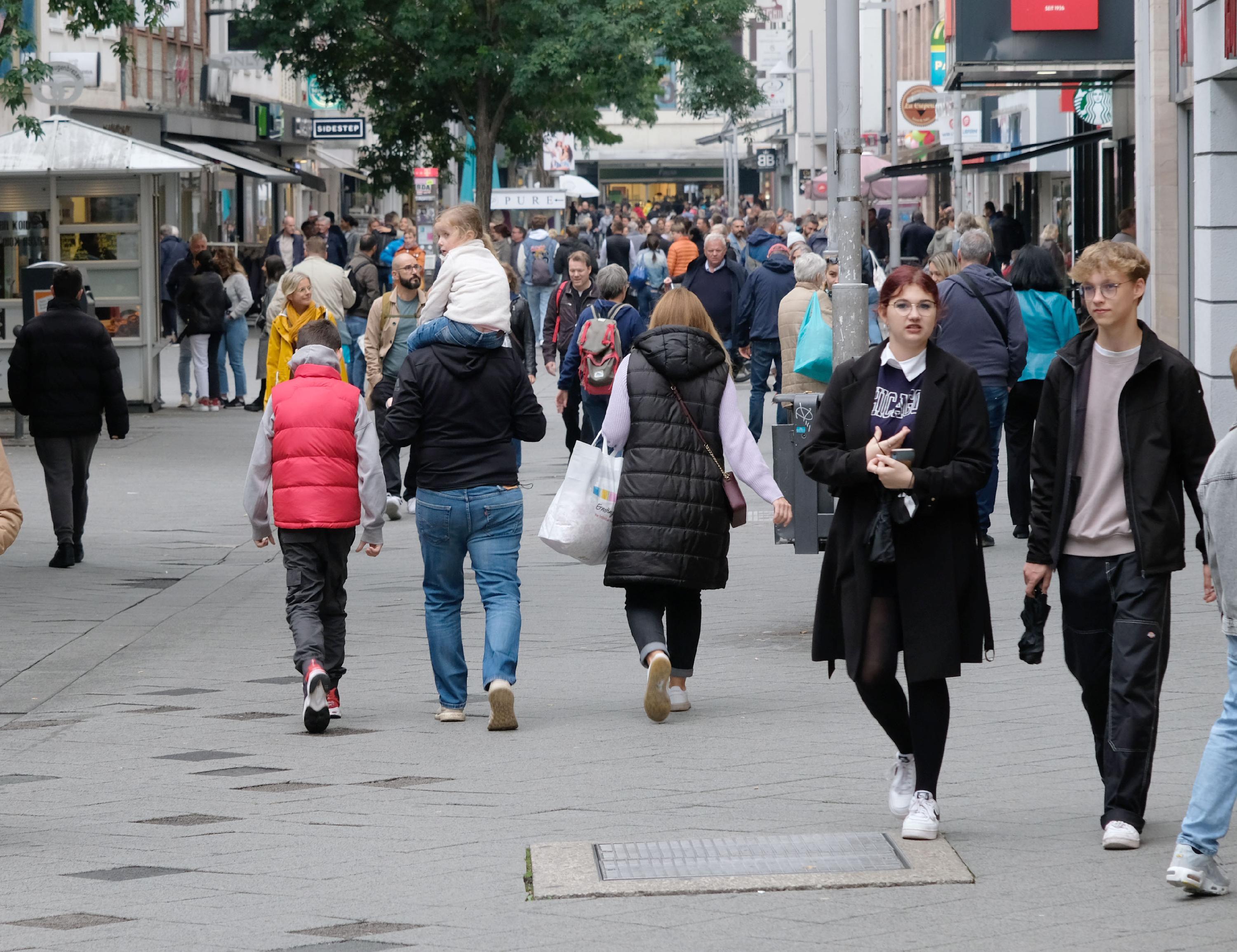 Bummeln und Flanieren stand am Sonntag, den 25. September, für Tausende in Nürnberg auf dem Programm. 