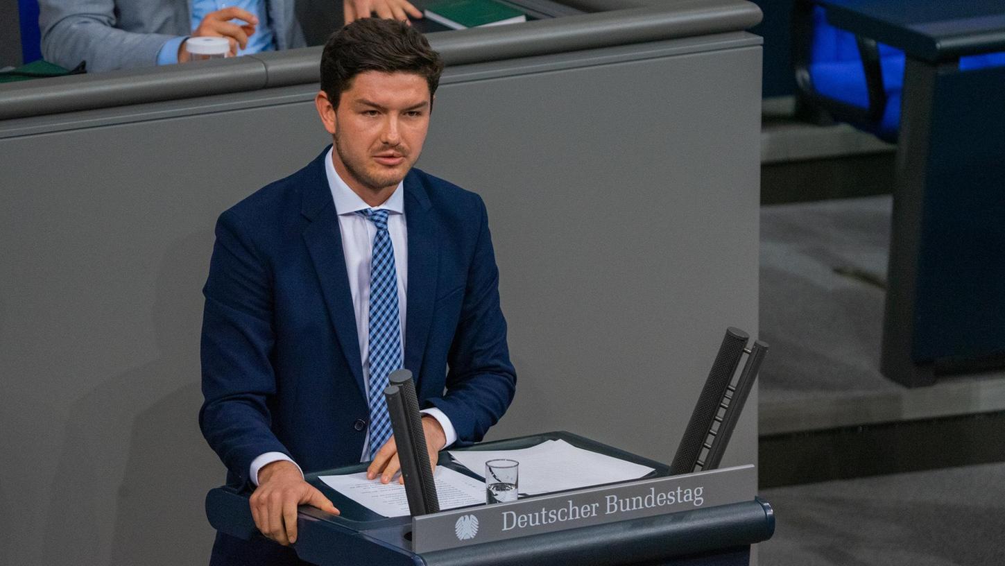 Nils Gründer hat im Bundestag gesprochen.