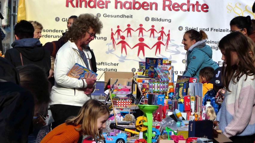 "Kinder haben Rechte" - dieser Slogan spielt beim Kinder-Trempelmarkt in Neustadt/Aisch stets eine wichtige Rolle.