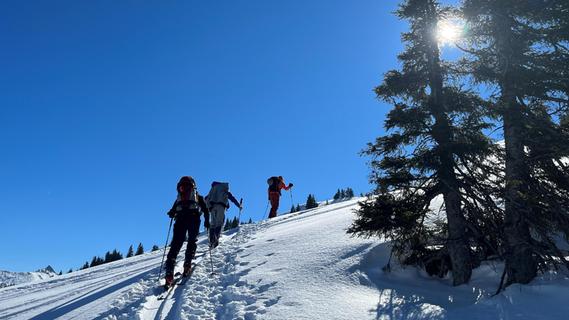 Fast alleine im Pulverschnee: Die schönsten Fotos vom Skitourengehen in den Kitzbüheler Alpen