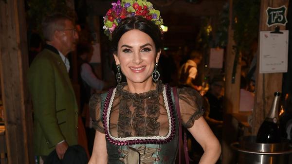 Viktoria Lauterbach: Sie ist ein ehemaliges, libanesisches Model und die Managerin ihres Mannes Heiner Lauterbach, mit dem sie seit 2001 verheiratet ist.