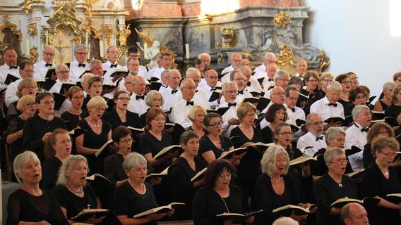 Würdig, feierlich, voller Optimismus: Lobgesang zum Festivalfinale im Kloster Plankstetten
