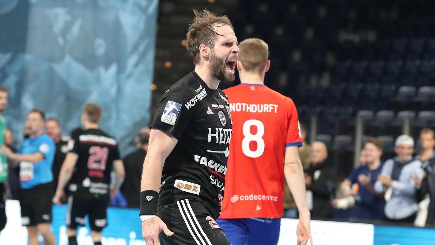 Schrei es laut: Nico Büdels Treffer waren am Ende siegbringend für den HCE. Schrei es laut: Nico Büdels Treffer waren am Ende siegbringend für den HCE.