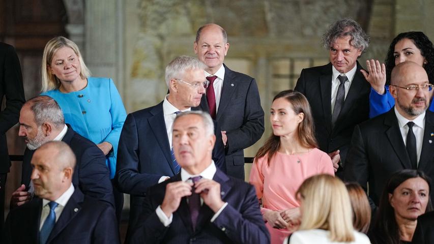 Scholz unter Druck: EU-Gipfel sucht Wege aus der Krise Scholz unter Druck: EU-Gipfel sucht Wege aus der Krise