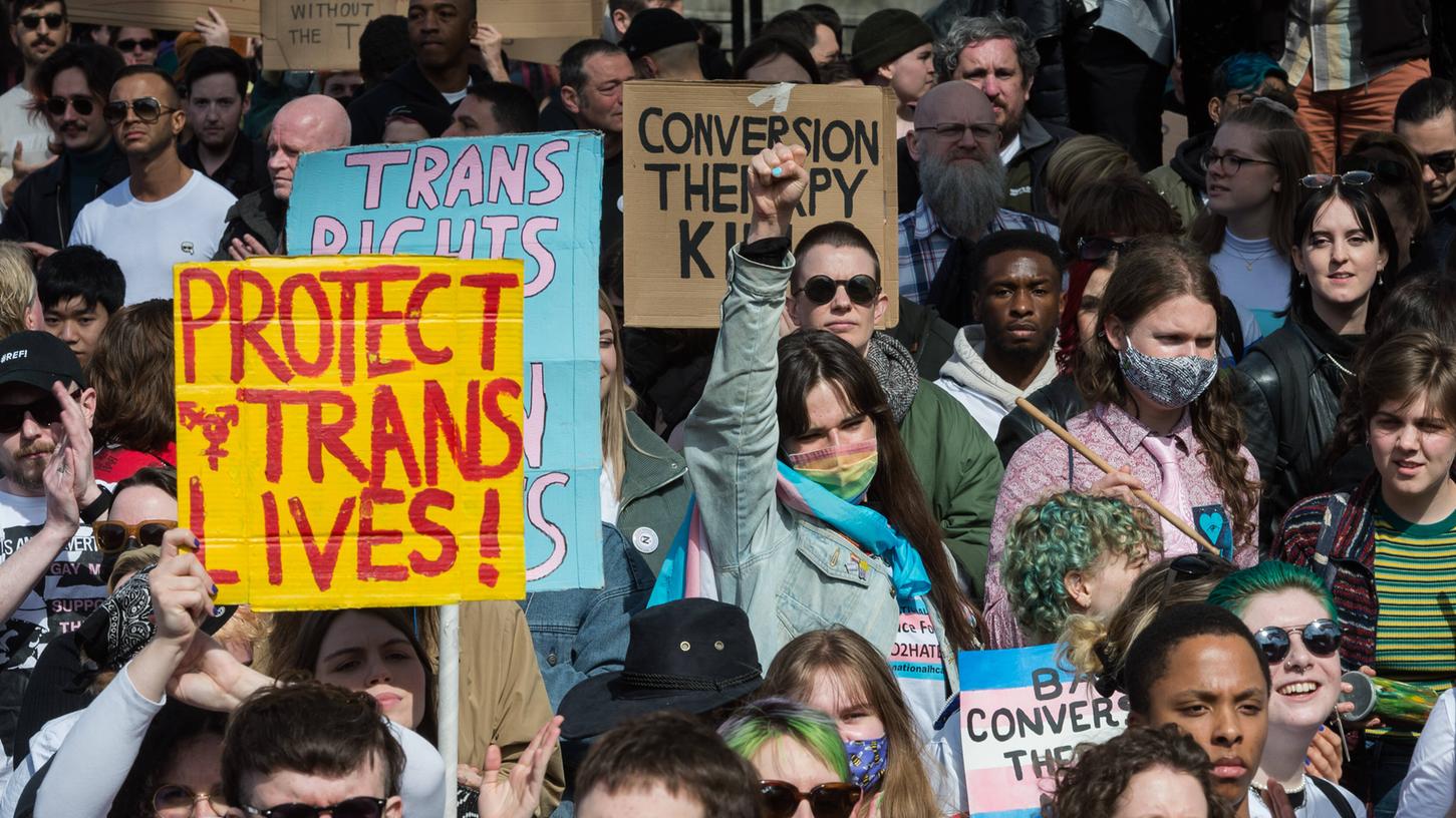 Kalifornien verabschiedet zwei Gesetze, welche Trans-Personene in Zukunft schützen sollen. (Symbolbild) Kalifornien verabschiedet zwei Gesetze, welche Trans-Personene in Zukunft schützen sollen. (Symbolbild)