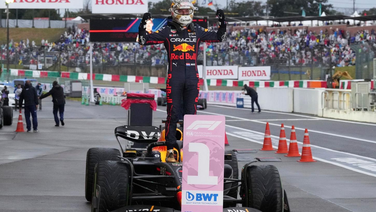 Max Verstappen holt sich zum zweiten Mal den WM-Titel.