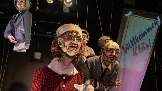 Tragödie und Komödie: Nürnberger Puppentheater legt einen Dürrenmatt-Klassiker neu auf