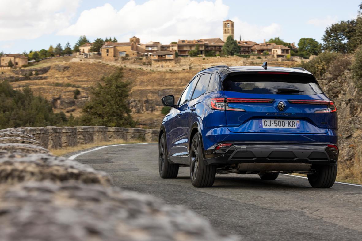 Das 4,51 Meter lange Kompakt-SUV überzeugt mit gefälligem Design.