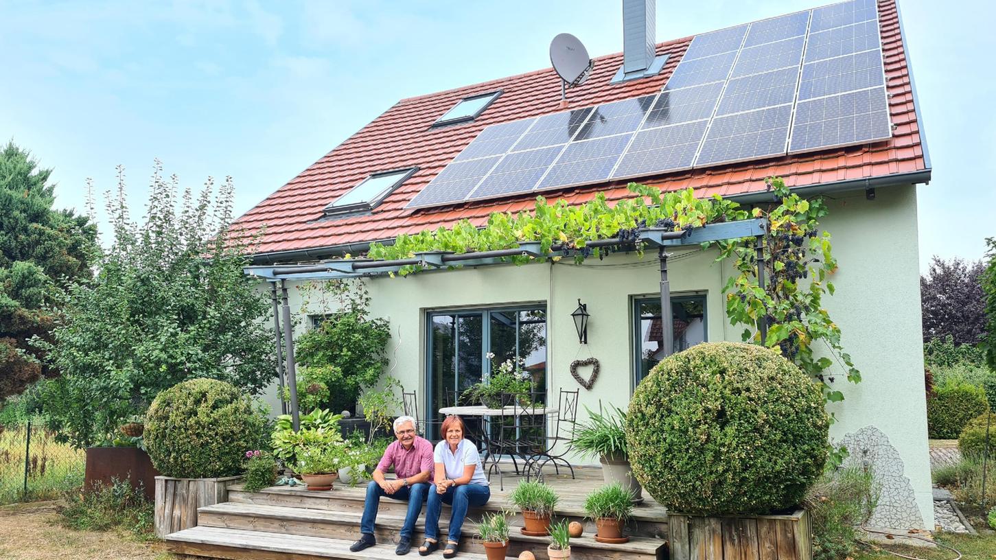 Im vergangenen Jahr wurden die Familie Herrmann als erste im Landkreis Neumarkt mit der "Grünen Hausnummer" ausgezeichnet.