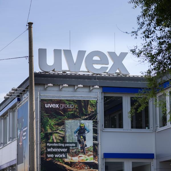 powi-uvex