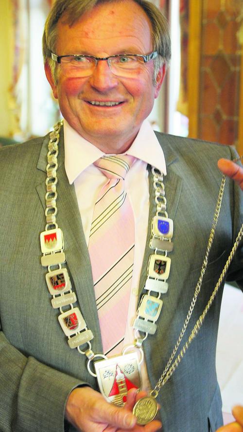 „Ich werde nochmal kandidieren“, sagt der Pinzberger Bürgermeister Reinhard Seeber (CSU/Bürgerblock). Er ist 62 Jahre alt und steht seit 1996 an der Spitze seiner Gemeinde. Seine Liste nominierte ihn nun erneut.