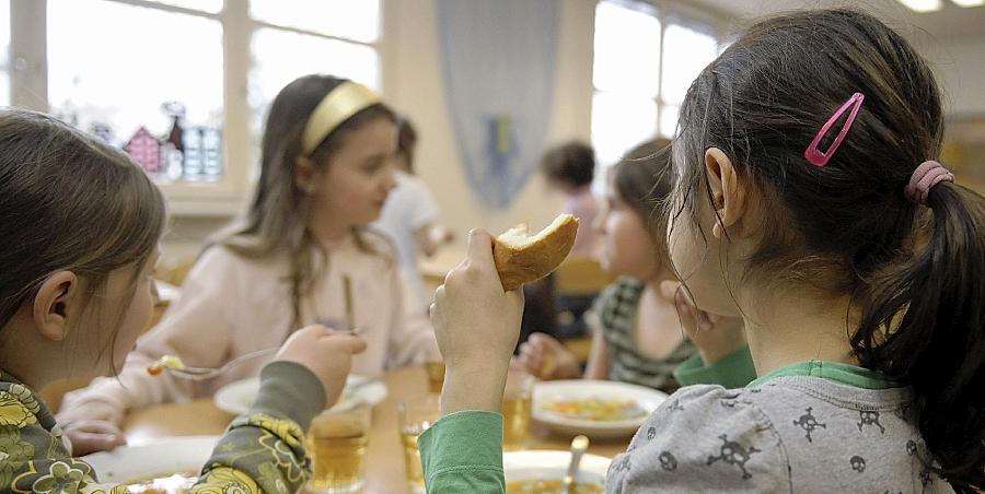 Mittagessen der Kinder wird teurer