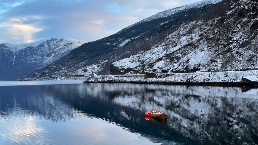 Der Aurlandfjord im Winter: Touristen kommen im Winter her, um die Stille zu genießen.