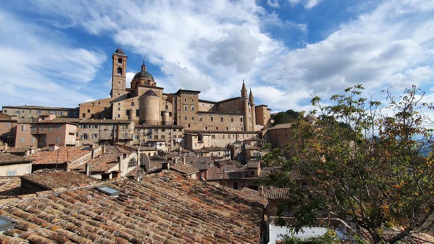 Wunderschön: Die Stadt Urbino.