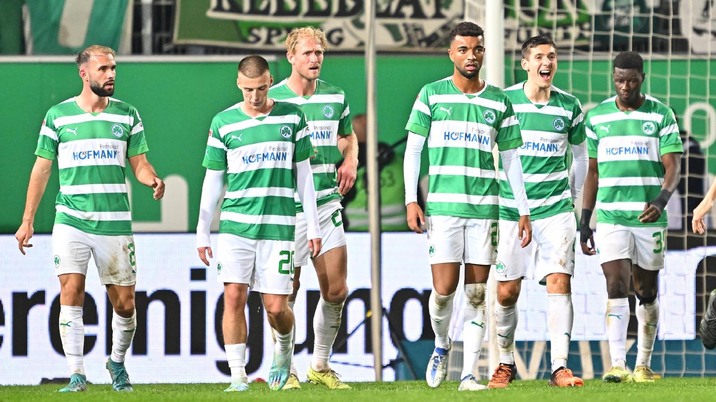 Nicht zu fassen: Das Kleeblatt gewinnt auch gegen Rostock nicht. Nicht zu fassen: Das Kleeblatt gewinnt auch gegen Rostock nicht.
