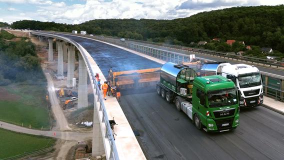 Warum die Mega-Brücke an der A6 in Franken fertig ist - aber weiterhin noch Baustelle bleibt